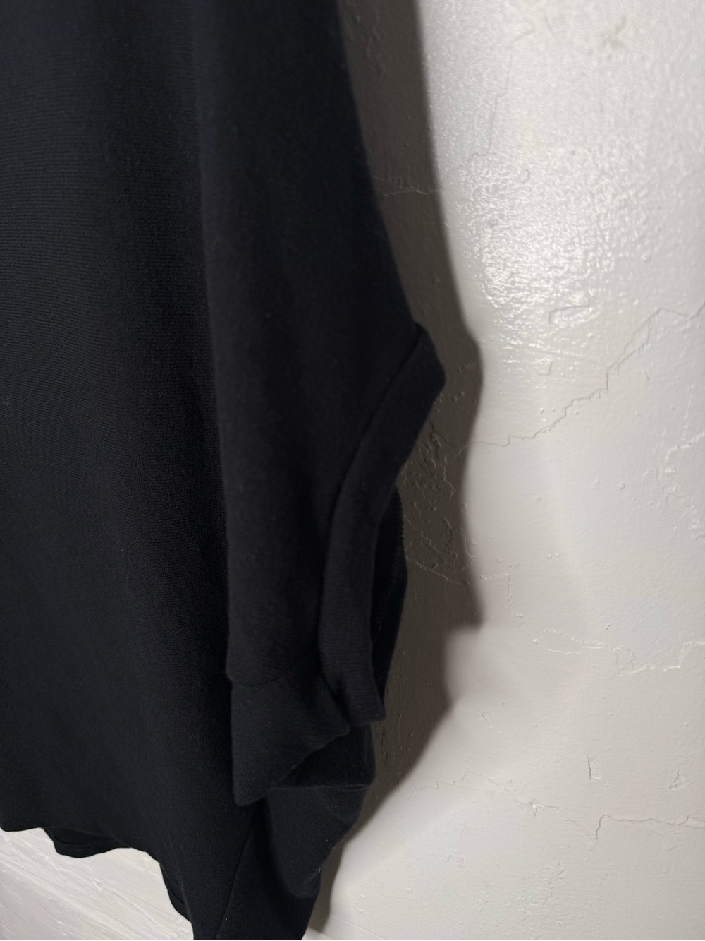 MICHAEL STARS Verna Dolman Sleeve Knit Top in Black New With Tags Size Medium - Picture 8 of 15